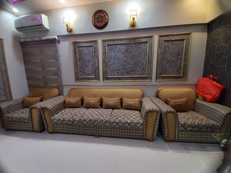 SOFA SET WITH CENTER TABLE 2