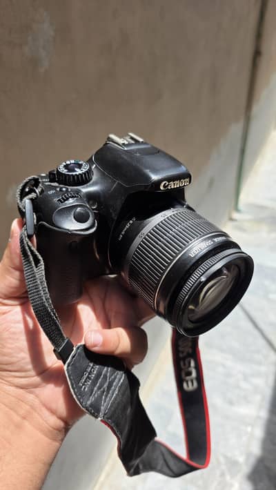 Canon EOS 550D with lenses or same accessories