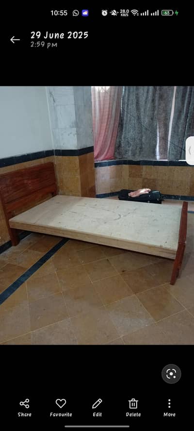Hostel used bed