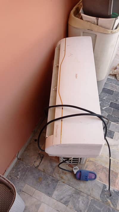 Haier 1.5 Ton Inverter