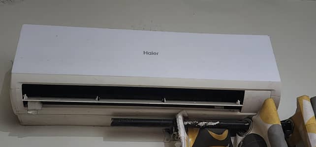 Hair 1 ton Ac energy saver non inverter