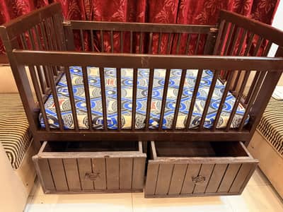 Baby cot wooden
