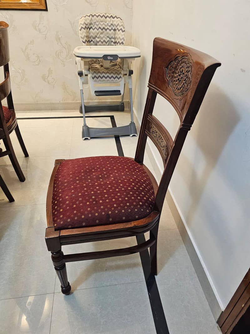 dinning table 4