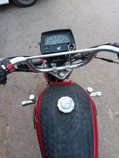 Honda cd 70 2019