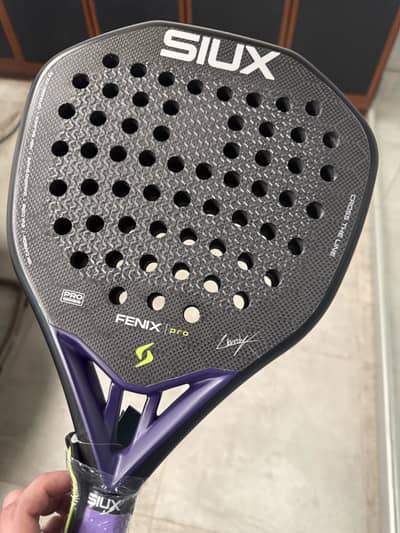 SIUX Fenix pro 2026 black Brand new