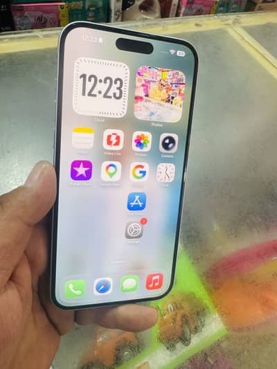 iPhone 15 plus waterproof