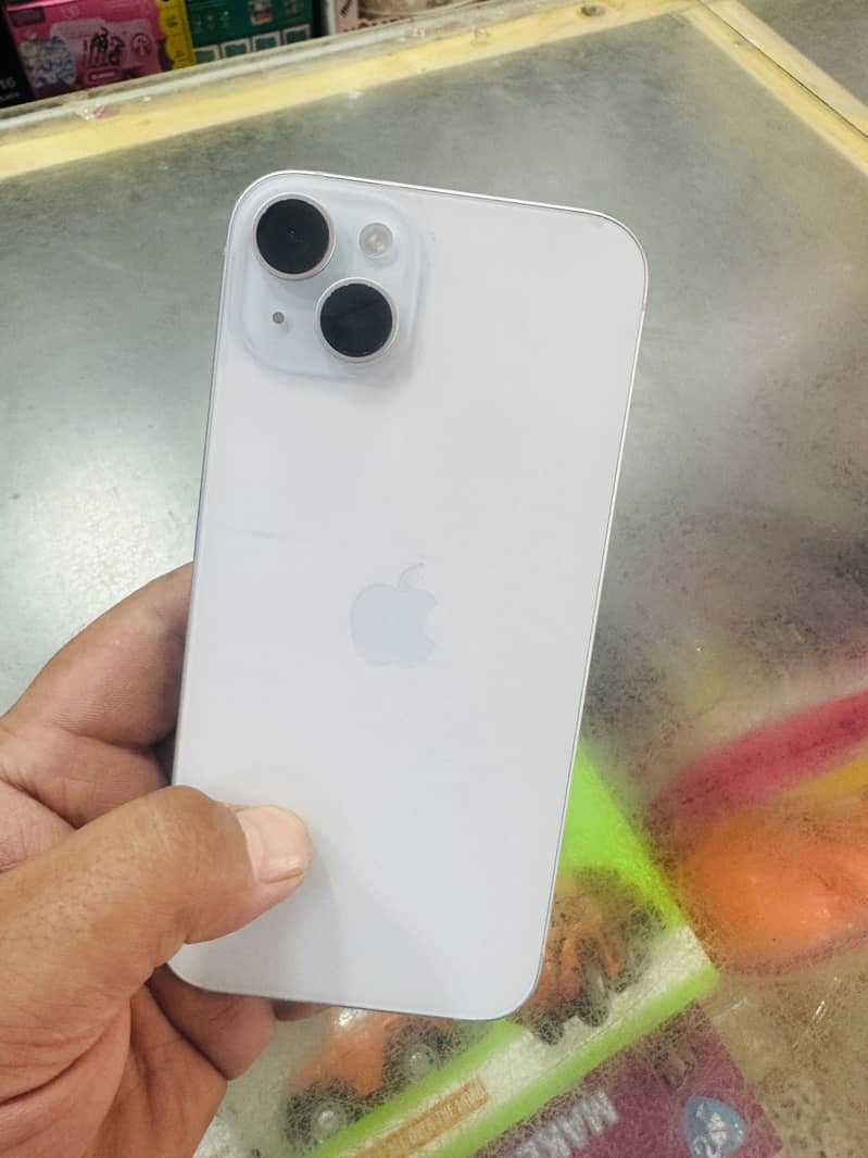 iPhone 15 plus waterproof 8