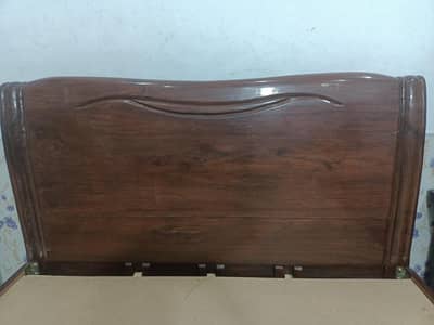 Shesham wood bed and dressing for sale