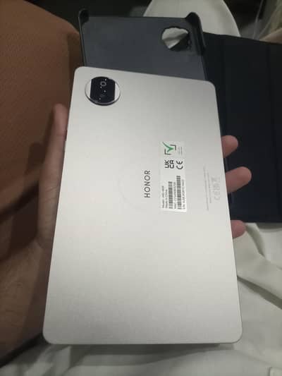 HONOR X7