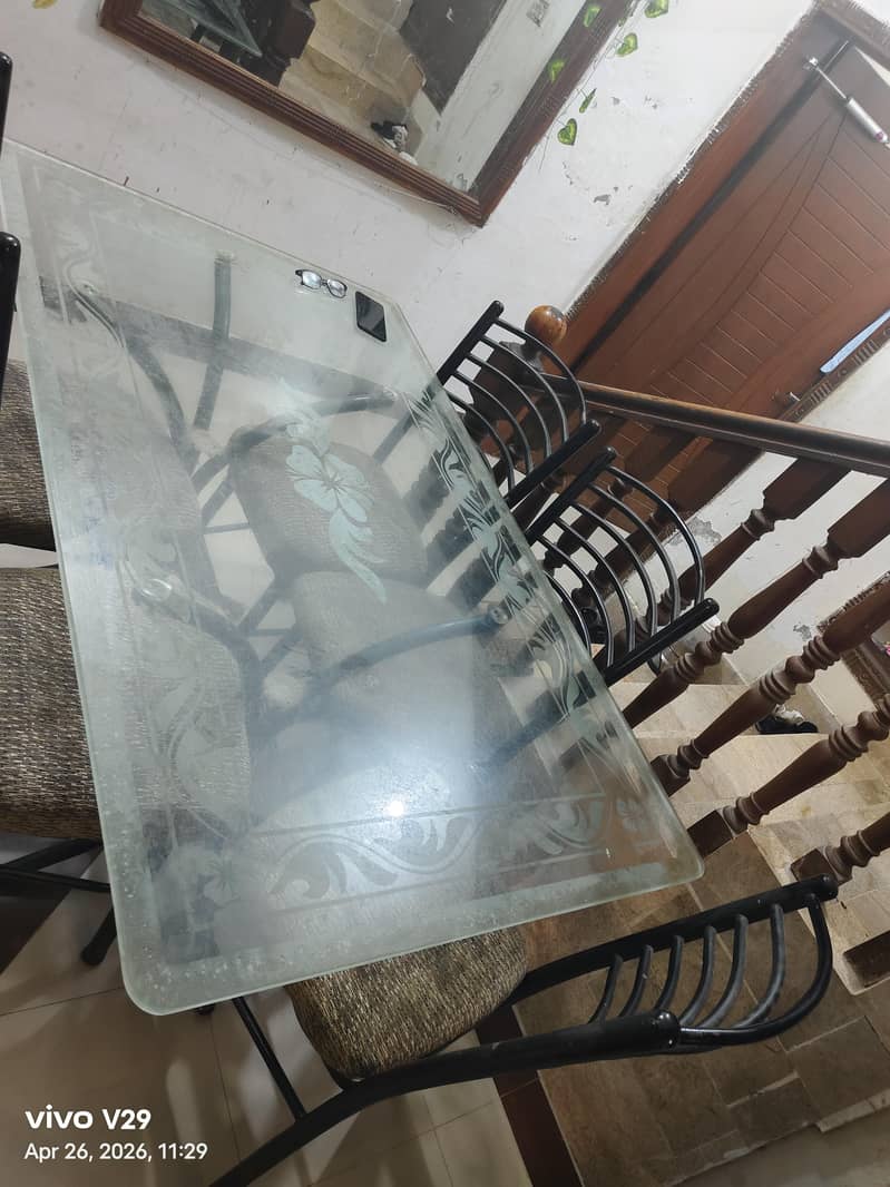 sofa and dining table 3