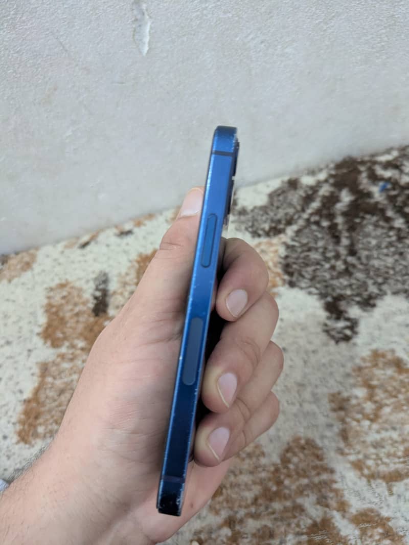 iphone 12 mini 2