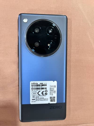 Infinix Zero 40 8/256