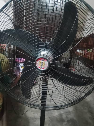Dawlance Table Fan