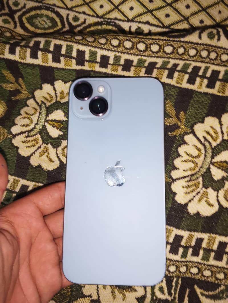 iPhone 14 plus 2
