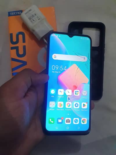 Tecno Spark 8C