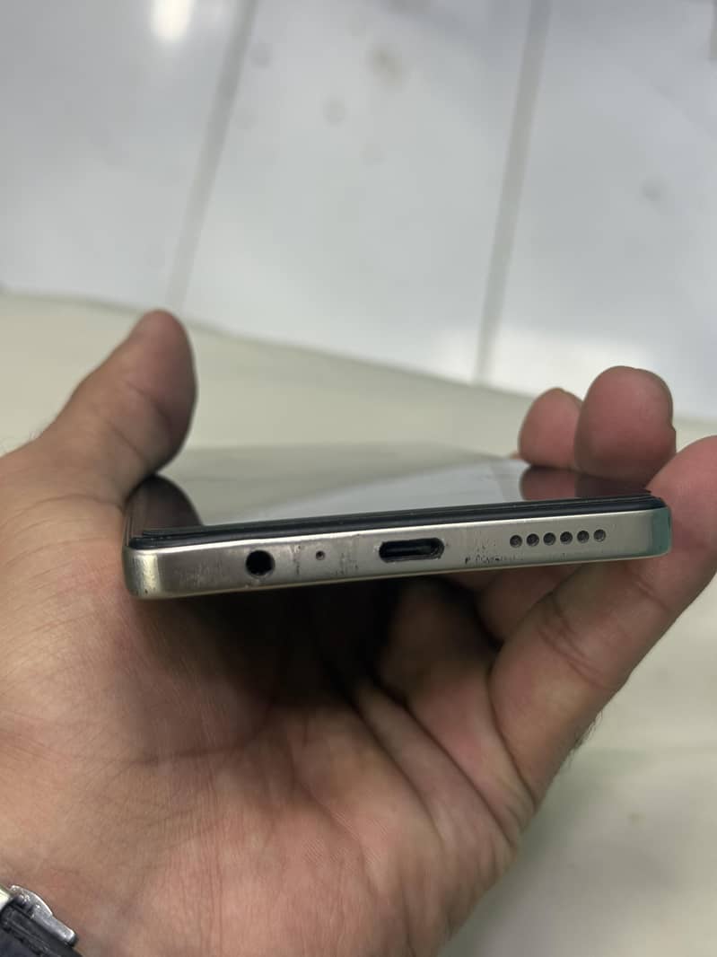 techno camon 30  8/256 3