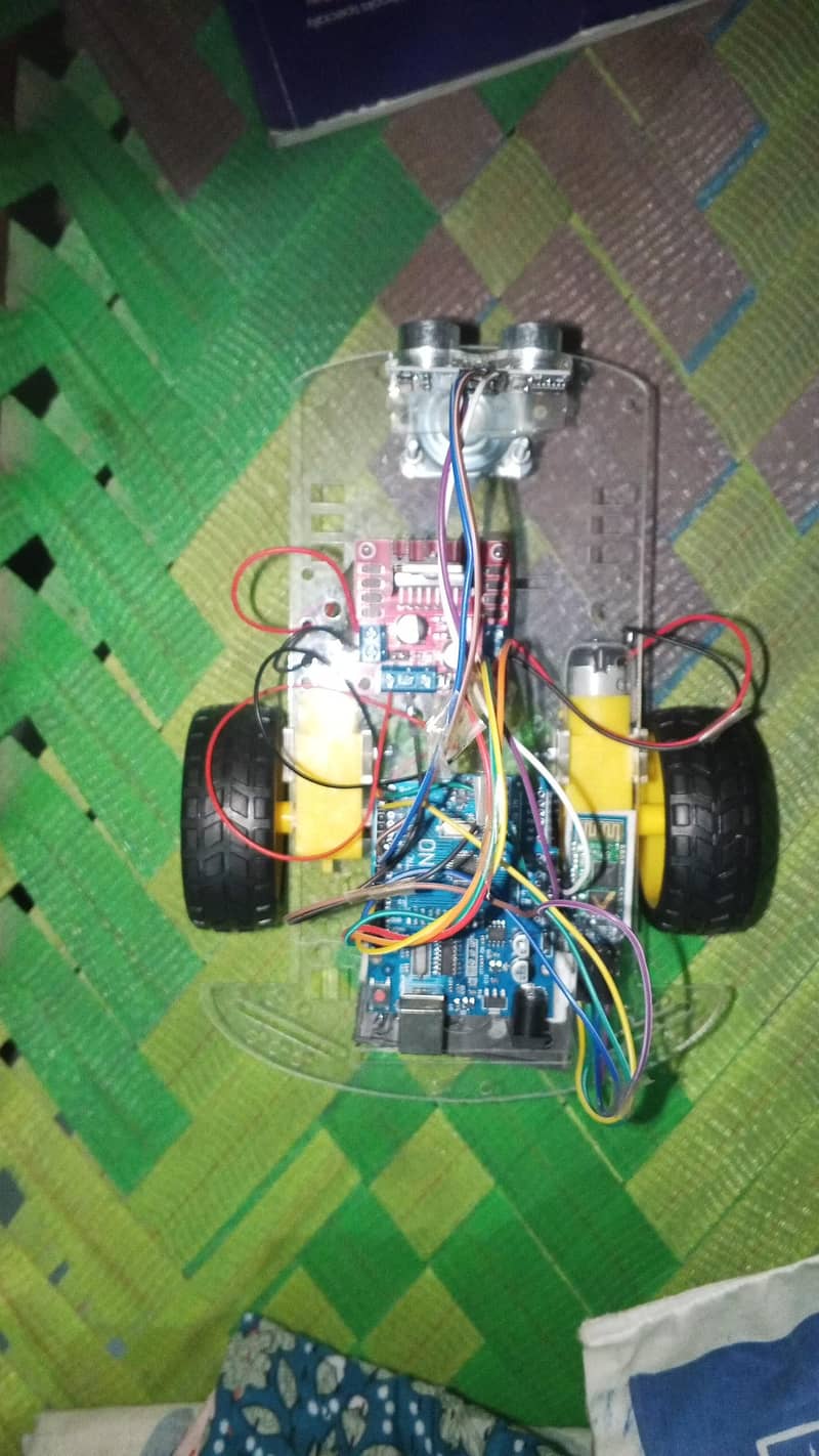 obstacle avoiding robot 1