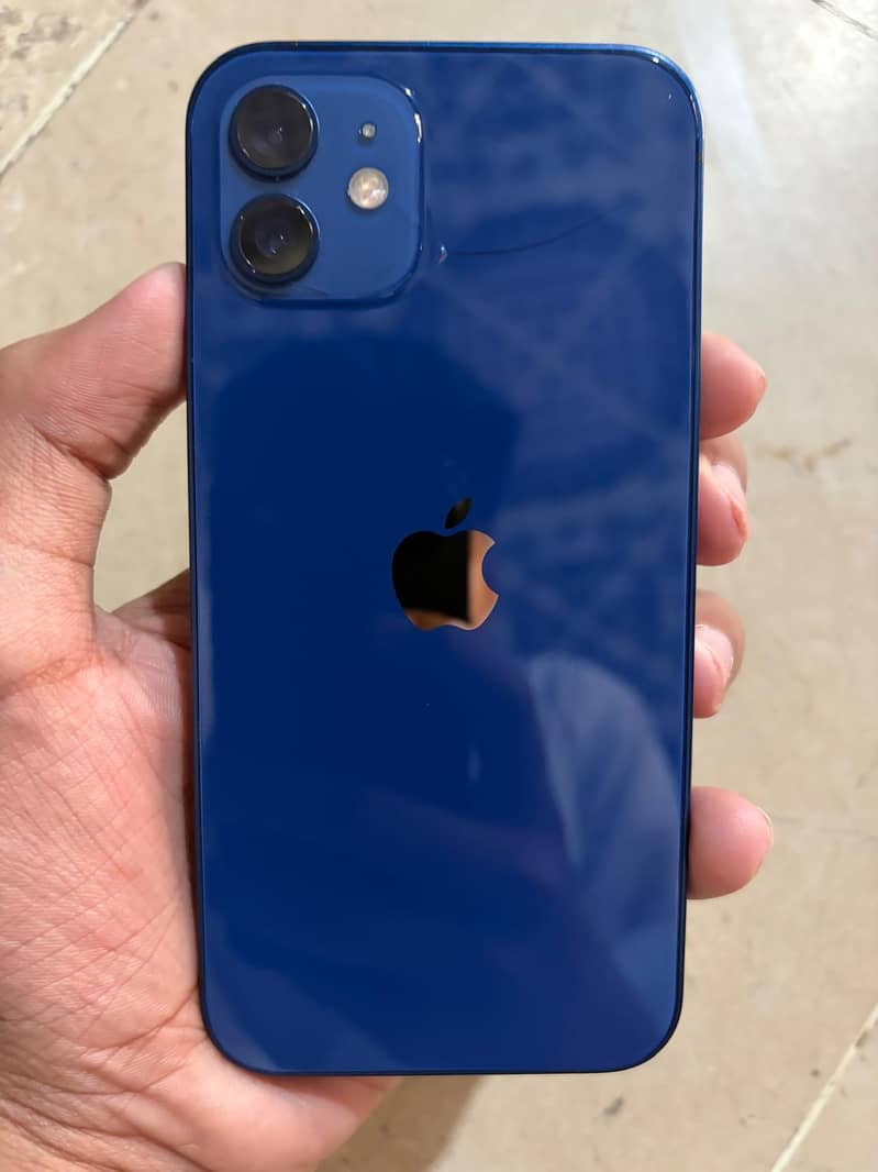 Apple iPhone 12 3