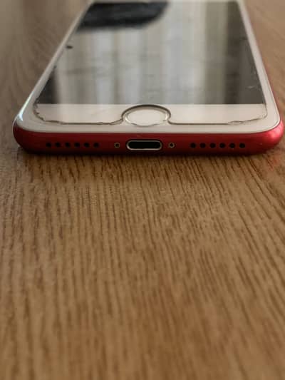 Apple iPhone 7