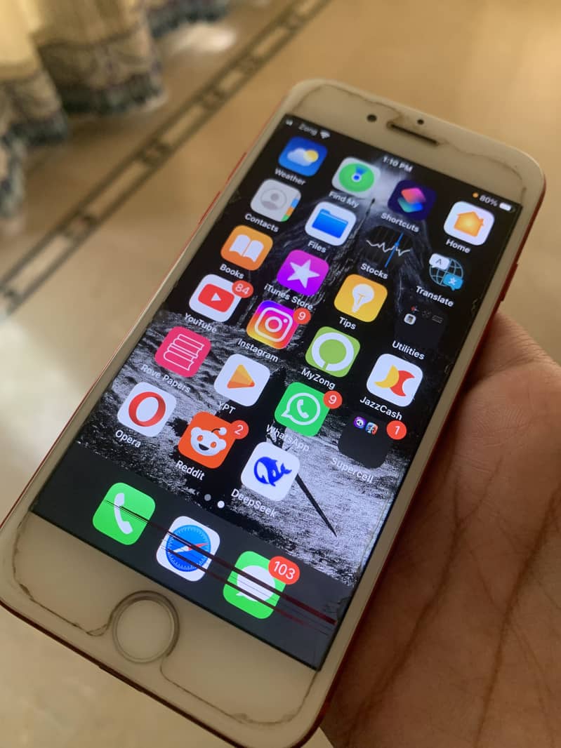 Apple iPhone 7 1