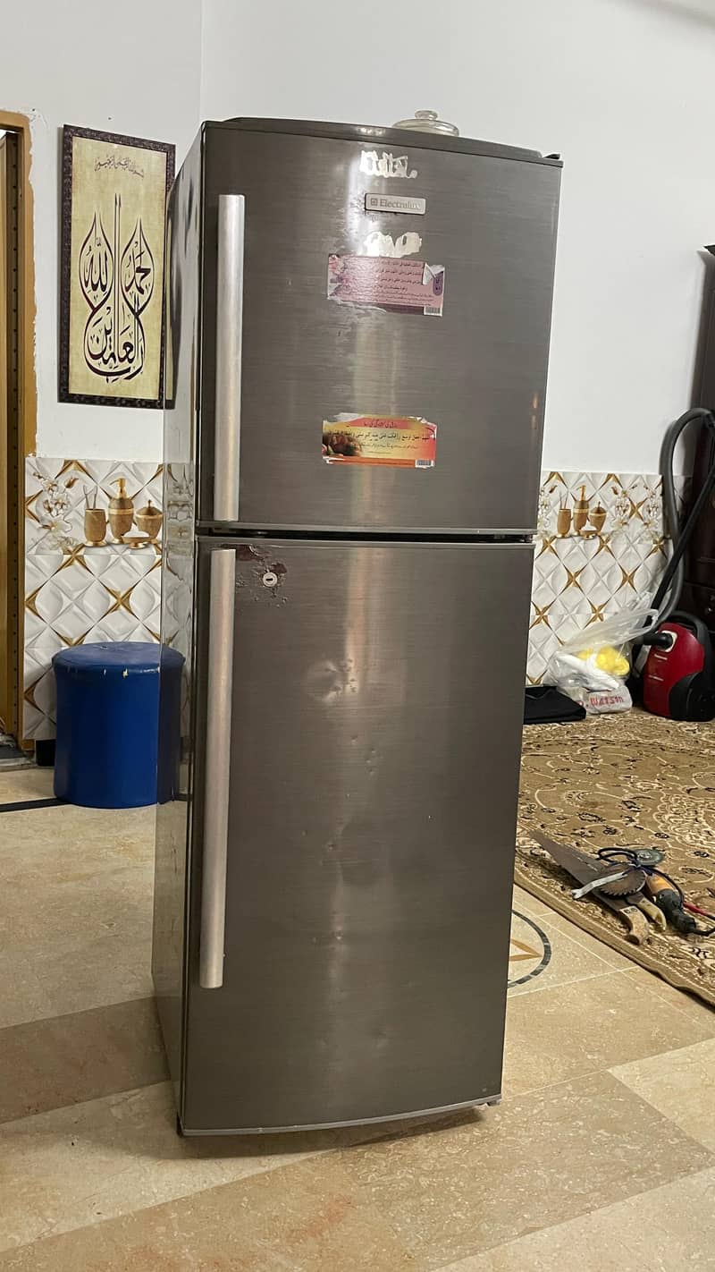 refrigerator 0
