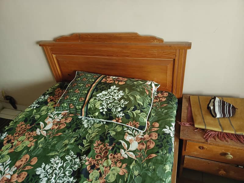 Single Beds 2 3