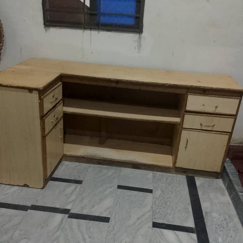 table exchange with sofa 1