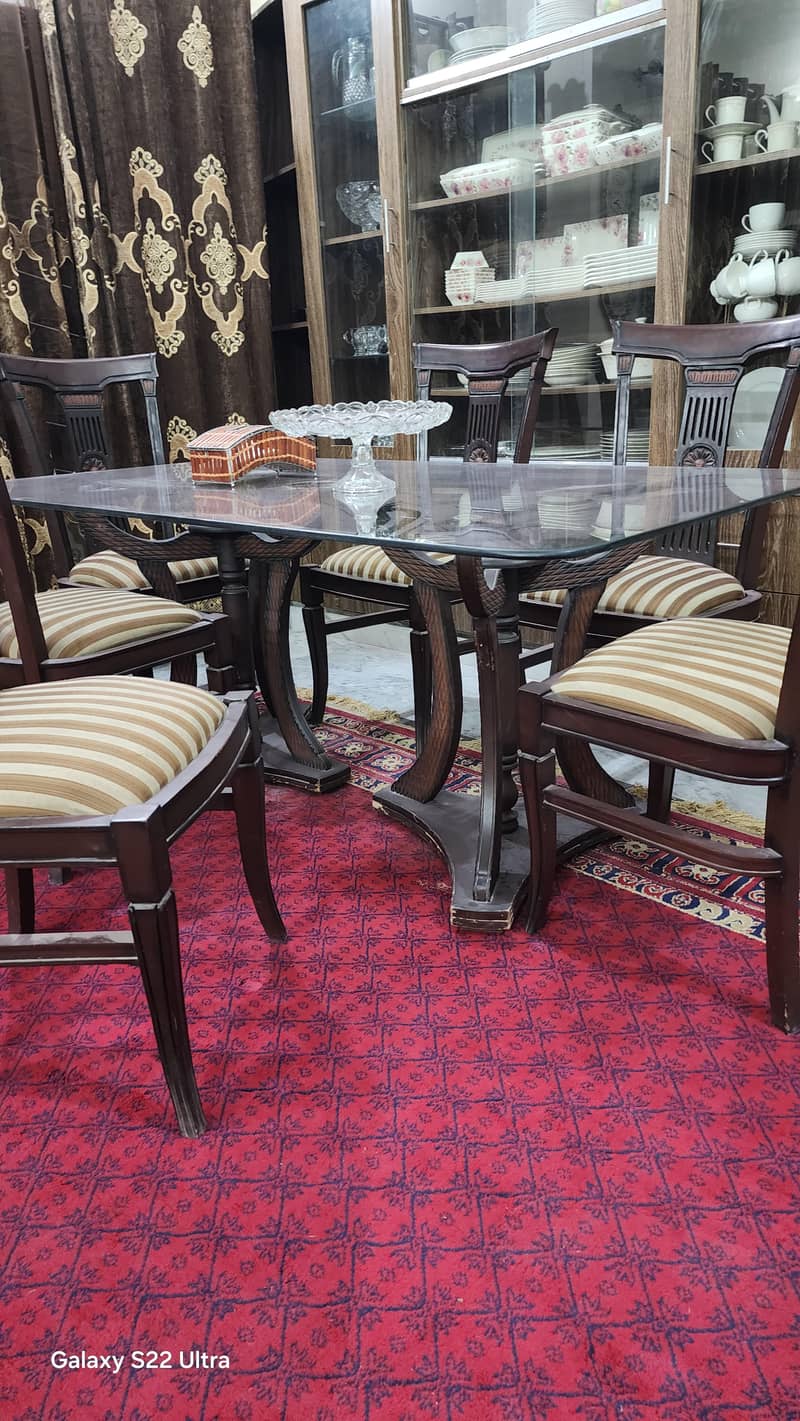 6 seater dining table 1