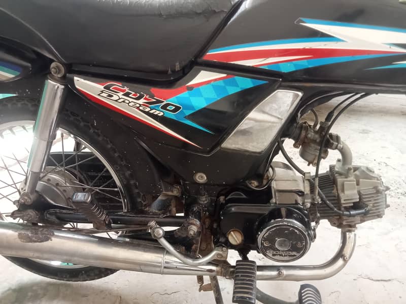 CD Dream 2017 model, All documents available, condition average, 4