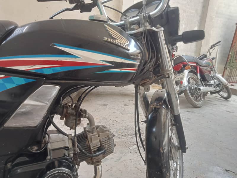 CD Dream 2017 model, All documents available, condition average, 6