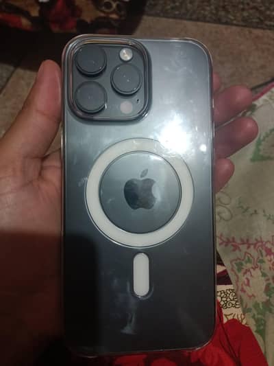 Apple iPhone 16 Pro Max
