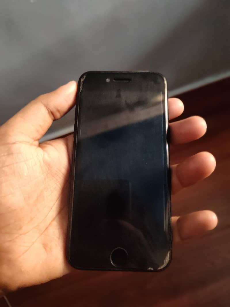 IPHONE SE 2ND generation 1