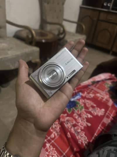 sony cyber Shot camera 8xoffical zoom