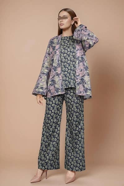 Stylish Floral Co-ord Set with Shrug – like new ( brand saya)