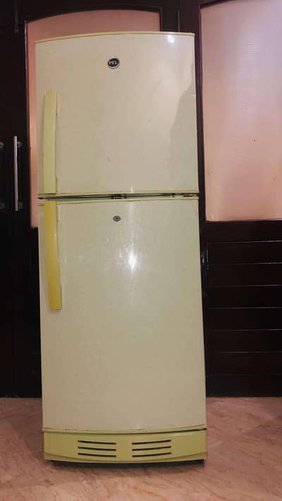 Refrigerator in olive green colour