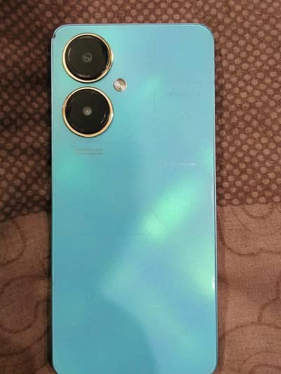 vivo y27