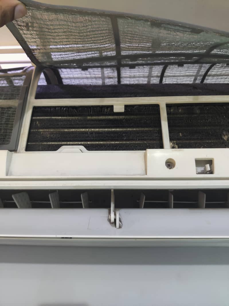 Ac Haier split  in good condition 3