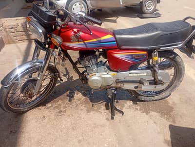 Honda Cag 125 2011 genuine condition smooth sound One hand Used