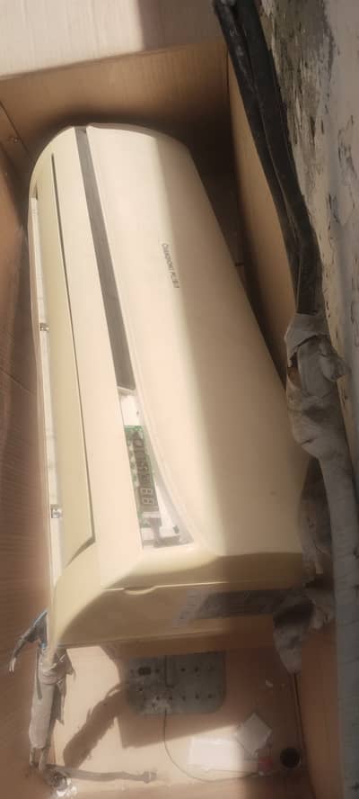 Old 1 ton air conditioner for sale