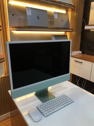 Apple imac 24inch , M1 chip
