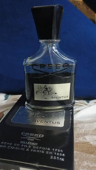 Creed Aventus EAU DE perfume 75ml orignal for sale no 03392000960