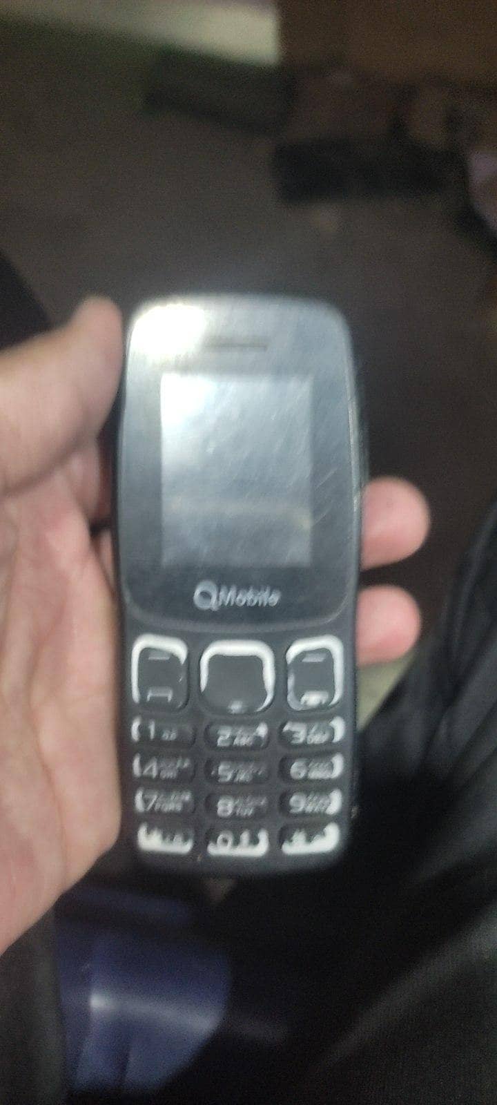 QMobile 0