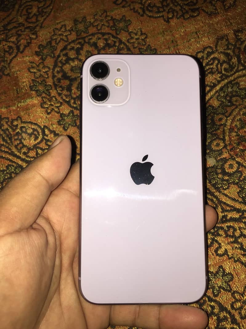 Apple iPhone 11 0