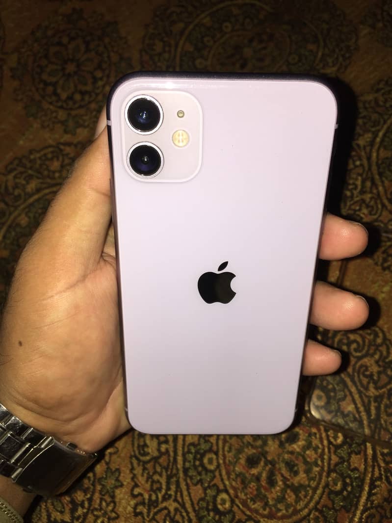 Apple iPhone 11 3
