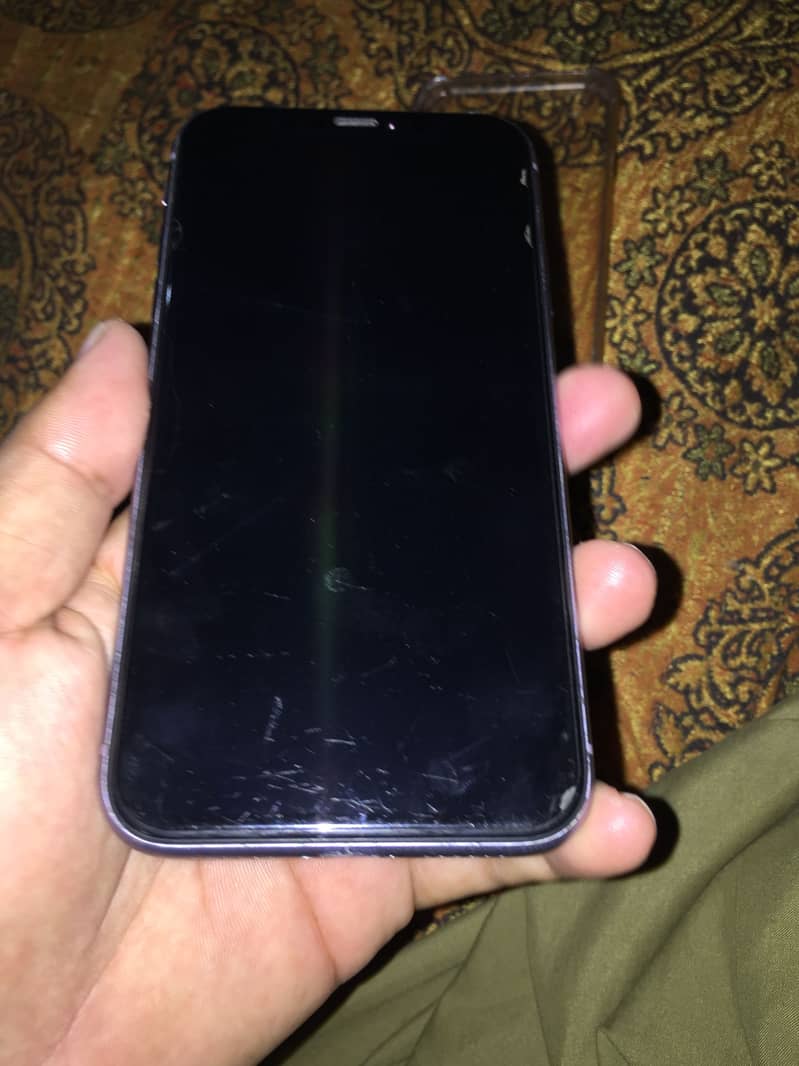 Apple iPhone 11 6
