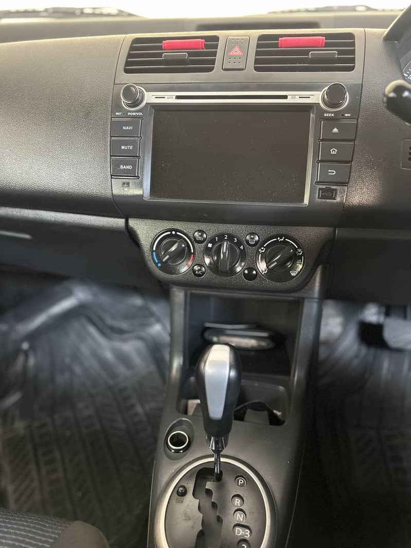 Suzuki Swift Automatic 4