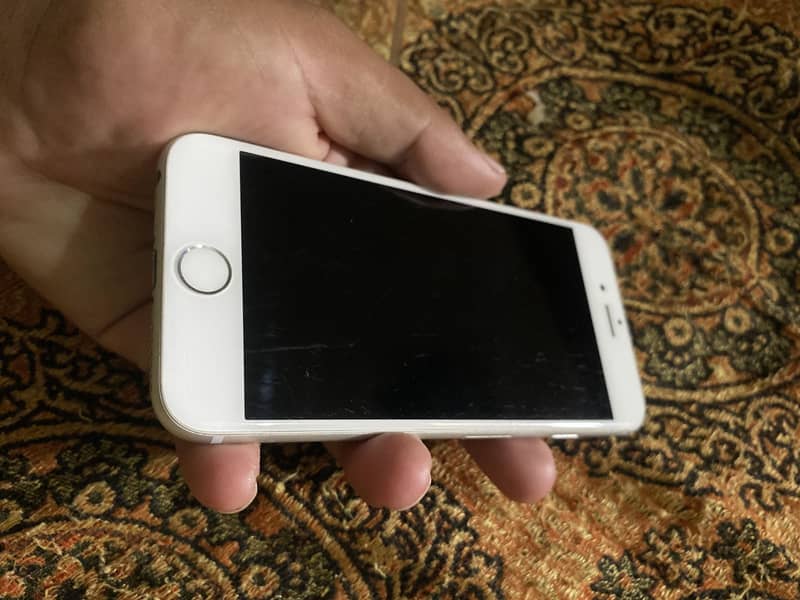 Apple iPhone 6 4