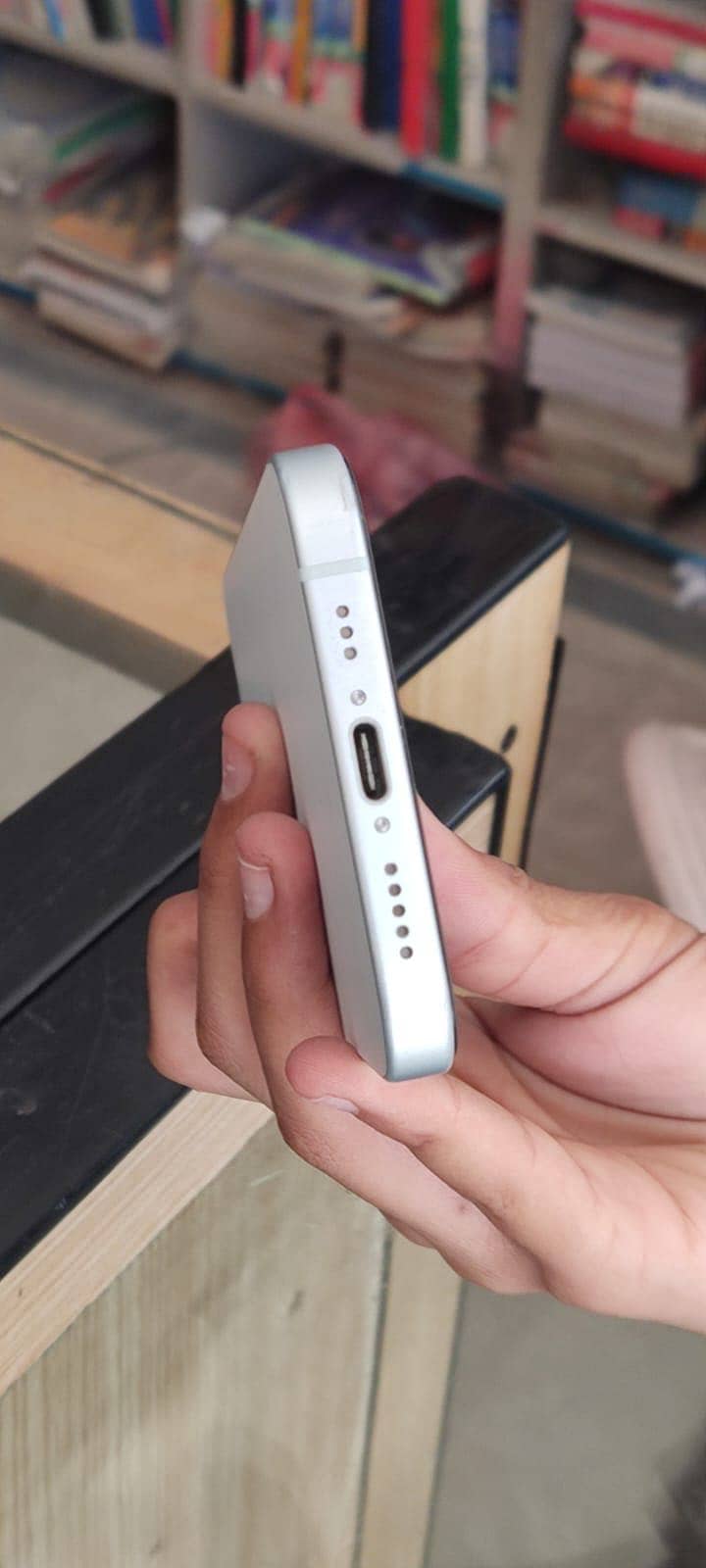 Iphone 15 4
