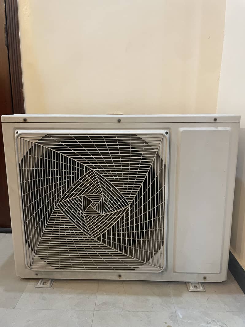 Haier inverter Ac 2 ton Good condition 2