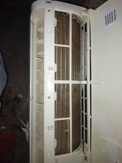 haier 1 ton DC inverter all ok koi foult nahi hai